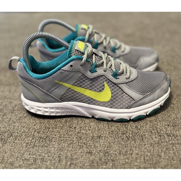 Nike Wild Trail Running Shoes Sneakers Multicolored 643074-003 Women's Size 7.5 - Picture 1 of 9